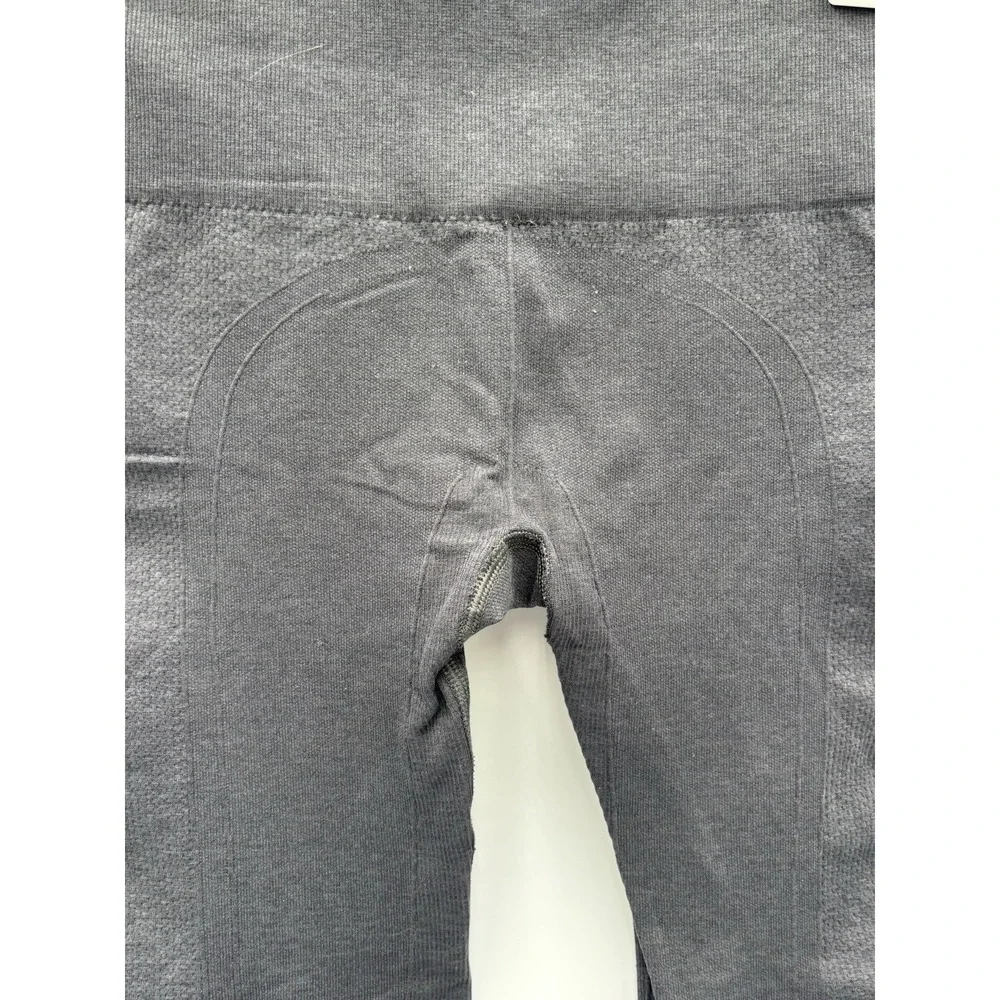Lululemon Ebb to Street Leggings Women's Size 4 Black Seamless High Rise 27